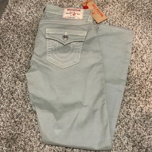 Gray Halle Skinny with flap